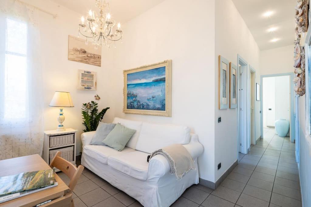 Art Of Living 100 Meters From The Sea. Appartement Marina di Pietrasanta Buitenkant foto
